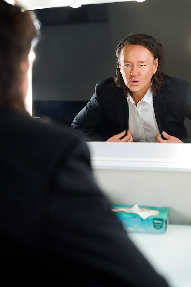 Simon Wilby - Founder and Inventor of 1Voice.ai, the world's first borderless voice intelligence platform